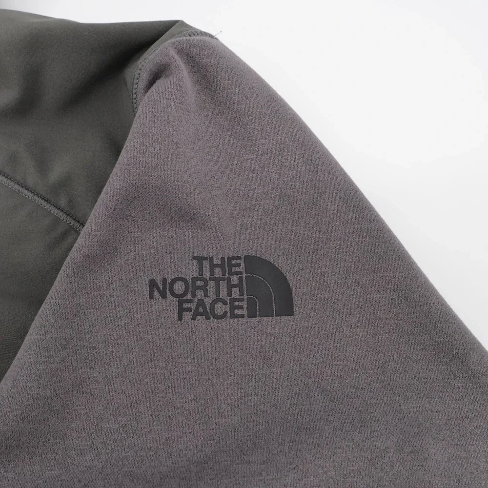 The North Face FlashDry-XD 1/2 zip Pullover Grey Long Sleeve Mens Large